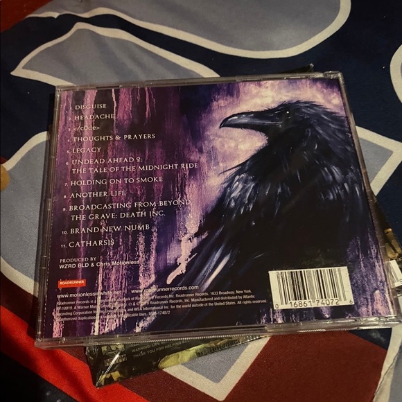 Motionless In White :: “Disguise” CD - Picture 2 of 2